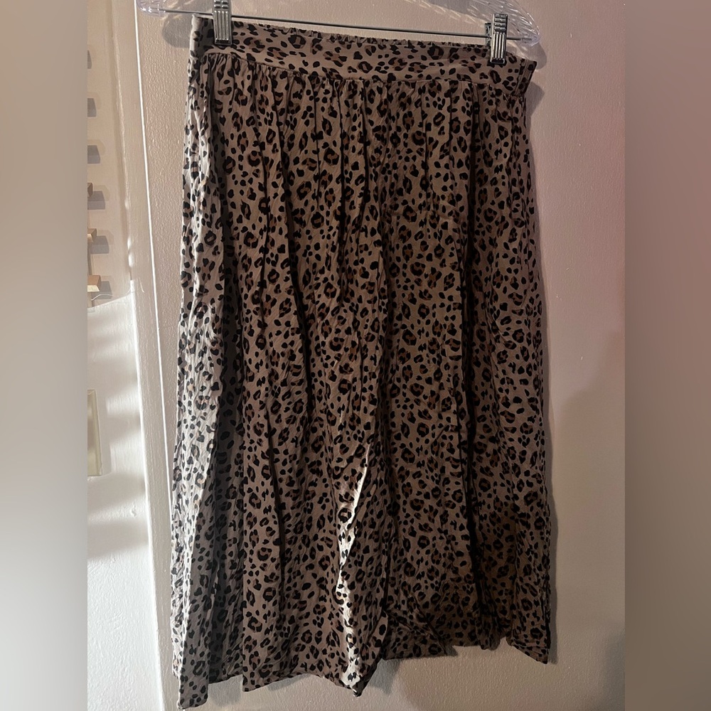 2 for $5, Nine West Rayon Leopard Print Skirt